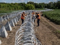 Ukraina Bangun Benteng Anti-tank di Dekat Perbatasan Rusia