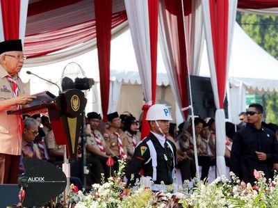 Wapres Maruf Amin Ikut Upacara HUT ke-63 Pramuka