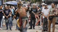 Tenochtitlan merupakan ibu kota Kekaisaran Aztec yang didirikan oleh kaisar pertamanya pada sekitar 1325 M. Dibangun di atas Danau Texcoco, kota ini dilengkapi dengan sistem irigasi dan jalan raya untuk memudahkan kehidupan masyarakatnya.   