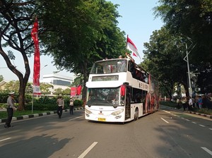 Atlet Peraih Medali Olimpiade 2024 Diarak Menuju Istana Pagi Ini