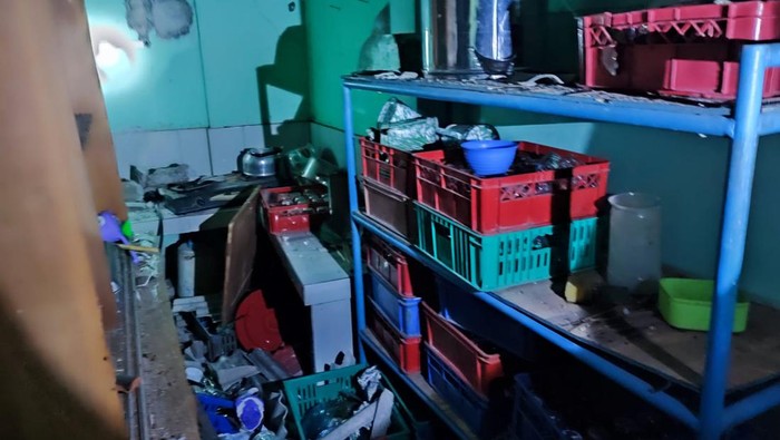 Gas melon yang mengalami kebocoran dan memicu ledakan di dapur salah satu Masjid di Jetis, Bantul.