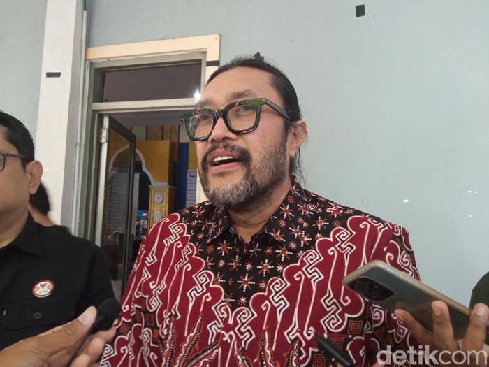 Ketua DPD PDIP Jabar, Ono Surono