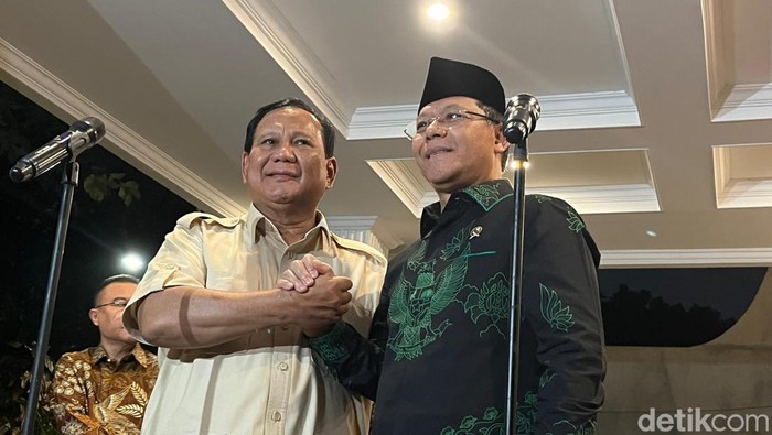 Ketum Gerindra sekaligus Presiden terpilih Prabowo Subianto bertemu dengan Plt Ketum PPP, Mardiono di Kertanegara, Jakarta Selatan (Ondang/detikcom).