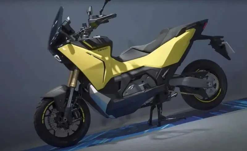Kymco CV-R5