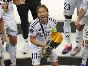 Luka Modric Jadi Pemain Tertua Real Madrid