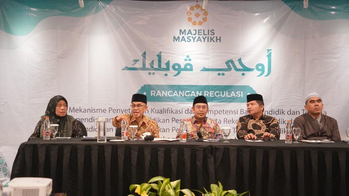 Majelis Masyayikh menggelar uji publik rancangan regulasi rekognisi pendidik pendidikan pesantren (dok istimewa)