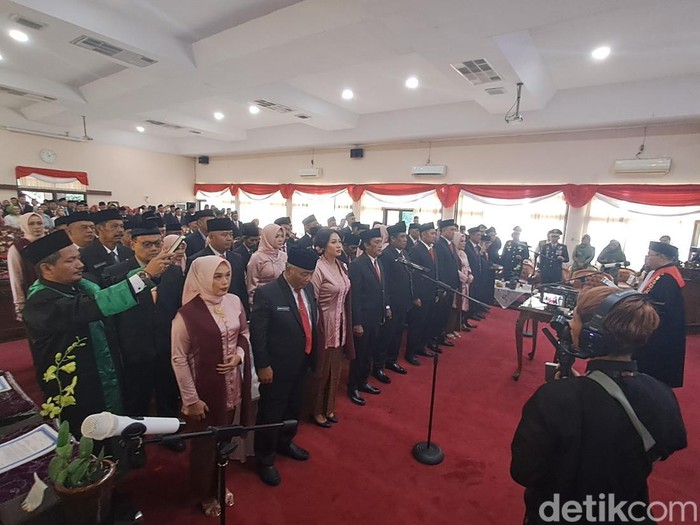 Pelantikan anggota DPRD Wonogiri periode 2024-2029 di Gedung DPRD Wonogiri, Kamis (15/8/2024).