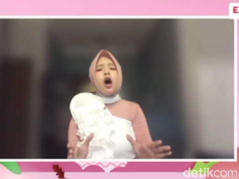 Penampilan Nakeisha Syifa di audisi online Emeron Hijab Hunt 2024.