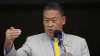 Pencopotan PM Srettha ini meningkatkan kekhawatiran akan pergolakan politik dan perombakan dalam aliansi pemerintahan Thailand. Srettha yang seorang taipan real-estate ini menjadi PM keempat Thailand dalam 16 tahun terakhir yang diberhentikan berdasarkan putusan Mahkamah Konstitusi. AP/Sakchai Lalit