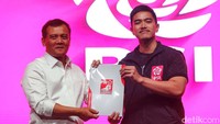 Selain itu, PSI juga resmi mengusung Ahmad Luthfi untuk maju dalam Pilgub Jawa Tengah 2024.  