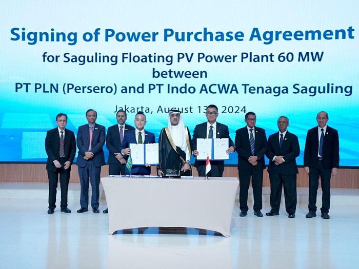 PT PLN (Persero) menandatangani Power Purchase Agreement (PPA) dengan perusahaan energi asal Arab Saudi ACWA Power.