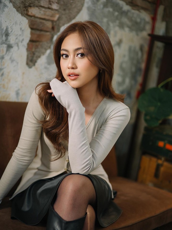 Sisca Saras Sisca Saras