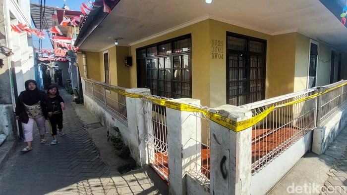 Suasana di lokasi penemuan mayat istri dibunuh suami di cimahi