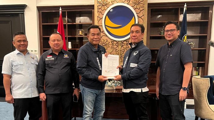 Toha-Rohman terima dukungan dari NasDem untuk Pilkada Muba.