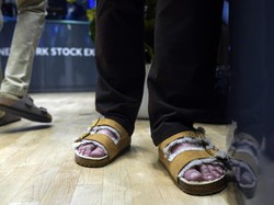 Tips Merawat Sandal Berbahan Suede Agar Tidak Mudah Jamuran