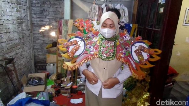 Bisnis sewa kostum di Pasuruan banjir pesanan