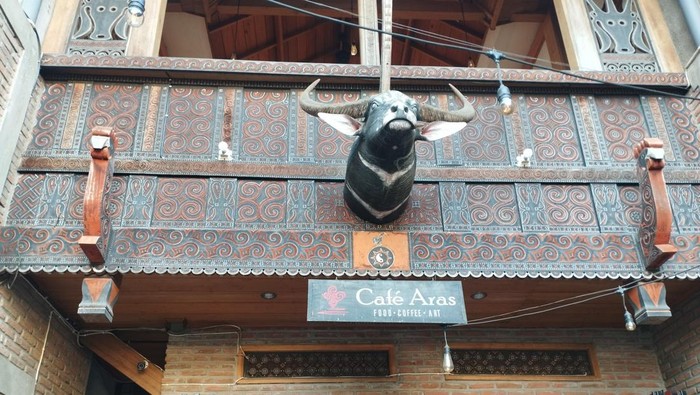 Menikmati kopi Toraja di Cafe Aras 2 yang Halal dan Instagramable