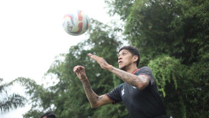 Gelandang asing PSS Sleman, Betinho.