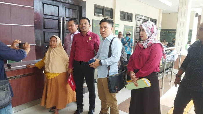Ibu digugat anak di Jember