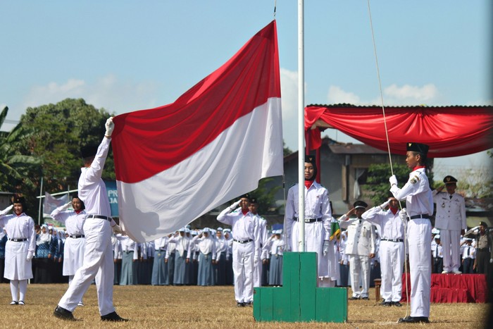 Ilustrasi upacara bendera