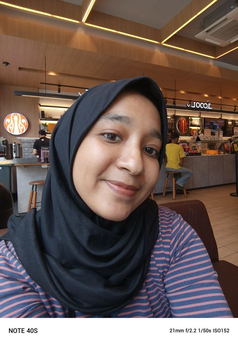 Hasil foto Infinix Note 40S.