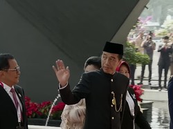 Jokowi Berbaju Betawi di Sidang Tahunan MPR Dikomentari Netizen