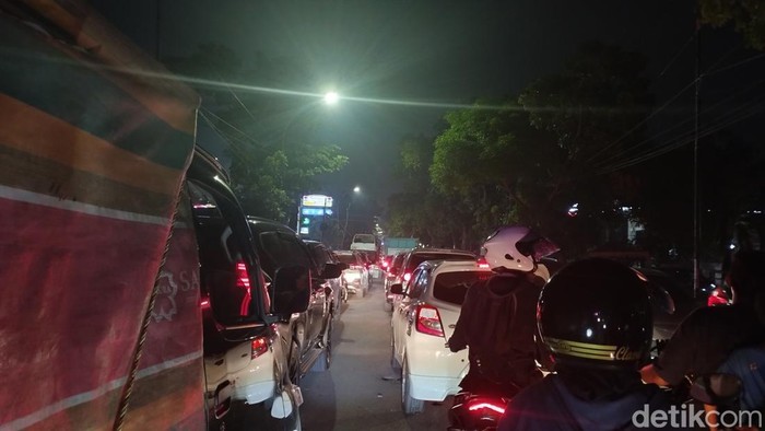 Kemacetan di Jalan Letda Sudjono Medan (Kartika Sari/detikcom)