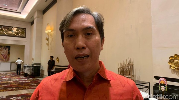 Komisioner KPU Bali Divisi Perencanaan, Data, dan Informasi, I Gusti Ngurah Agus Darmasanjaya saat ditemui seusai Rapat Pleno Terbuka Rekapitulasi Daftar Pemilih Sementara Provinsi Bali untuk Calon Gubernur dan Wakil Gubernur Bali di Trans Resort Hotel, Badung, Jumat (16/8/2024). (Rizki Setyo Samudero/detikBali)