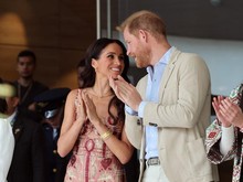 Tetangga Kesal Banget sama Kelakuan Harry dan Meghan Markle, Disebut Munafik