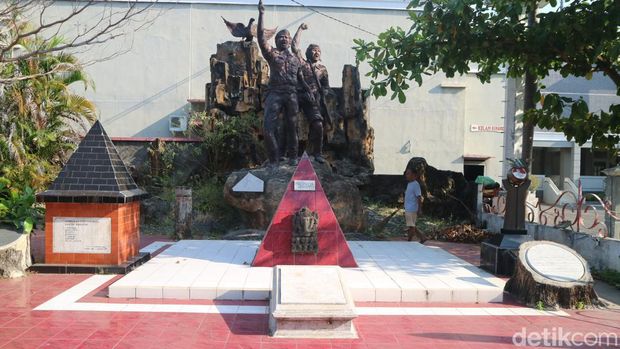 Monumen Teruskan simbol pengingat perjuangan pejuang yang gugur merebut kemerdekaan di Pati, Kamis (15/8/2024).