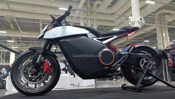 Motor listrik Ora Roadster.