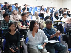 Haru Ortu Ikut Kuliah Perdana UGM Gantikan Marchia yang Sudah Tiada