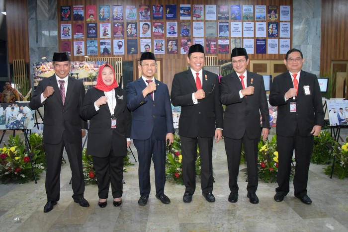 Pimpinan MPR RI
