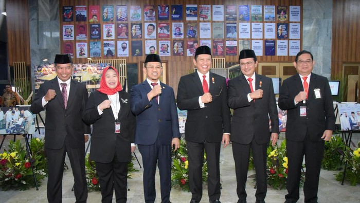 Pimpinan MPR RI