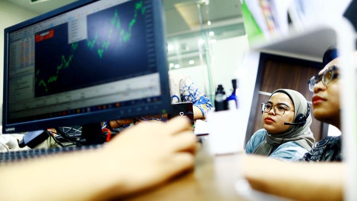 TPFx Indonesia mengenalkan platform trading terkemuka, MetaTrader 5 (MT5) untuk mereka yang menginginkan fleksibilitas.