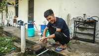 Para pencari suaka mengaku tidak akan meninggalkan lokasi jika tidak ada pemberitahuan resmi.