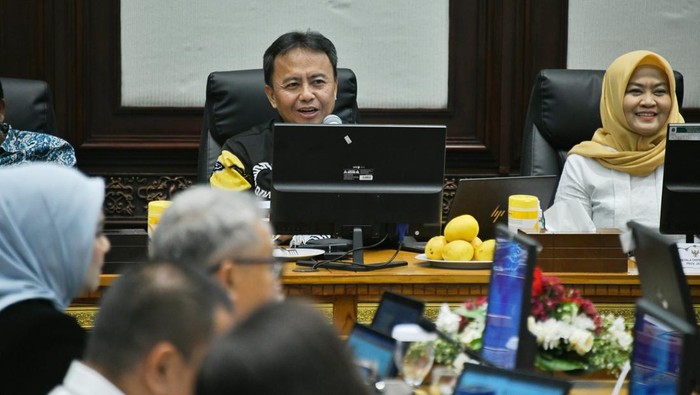Sekda Jabar Herman Suryaman.
