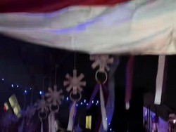 Agustusan Core! Viral Kampung dengan Hiasan 17 Agustus Unik dan Heboh