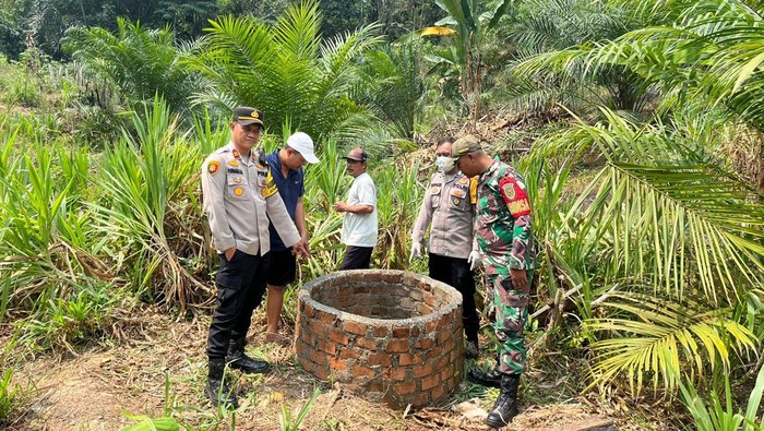 Sumur tempat ditemukannya jasad Darpin di Musi Rawas.