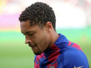 Vitor Roque Resmi Terdepak dari Barcelona, Dipinjamkan ke Real Betis