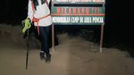 Foto: Yura Yunita Mendaki Gunung Prau, Netizen Dibuat Iri