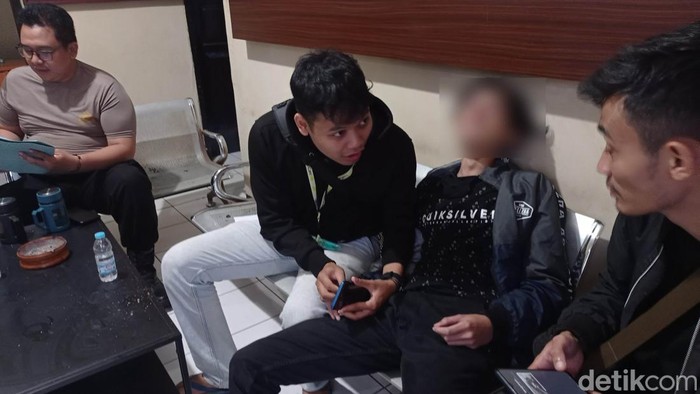 A remaja asal Ciamis diamankan di Mapolsek Cihideung Kota Tasikmalaya.