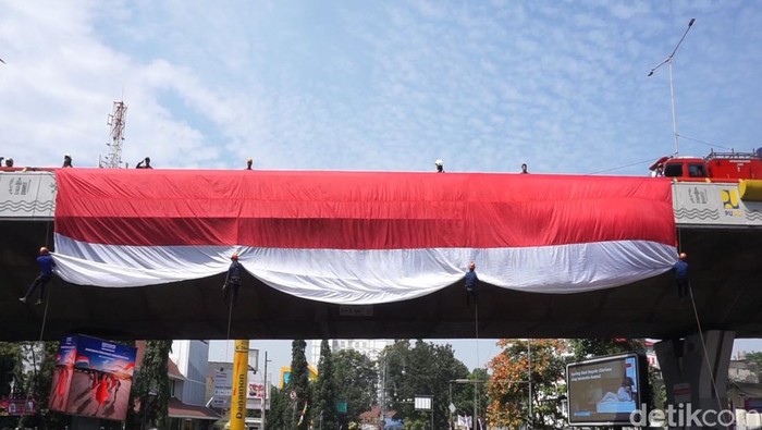 Aksi 3 Menit memperingati HUT ke-79 RI di Kota Bandung Aksi 3 Menit memperingati HUT ke-79 RI di Kota Bandung