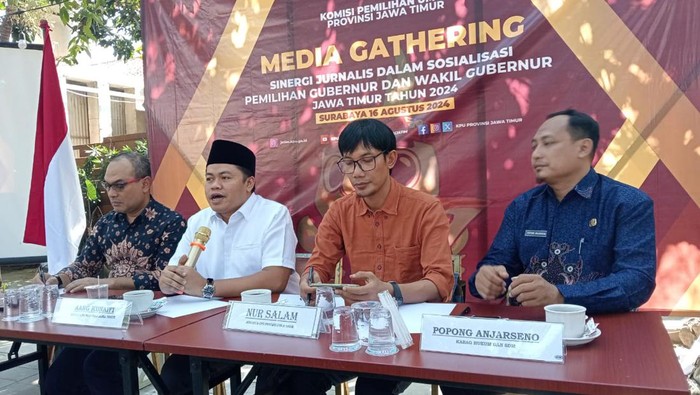 Anggota KPU Jatim Divisi Sosdiklih Parmas, Nur Salam