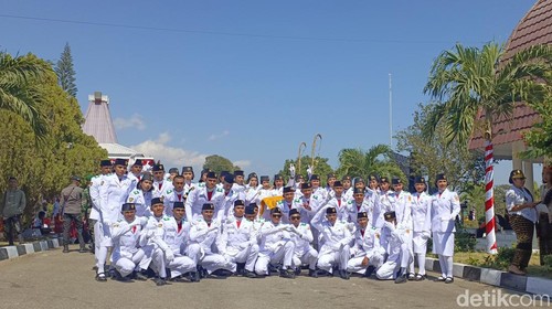 Anggota Paskibraka 2024 tingkat Provinsi NT, seusai Upacara HUT RI di Kupang, Sabtu (17/8/2024).