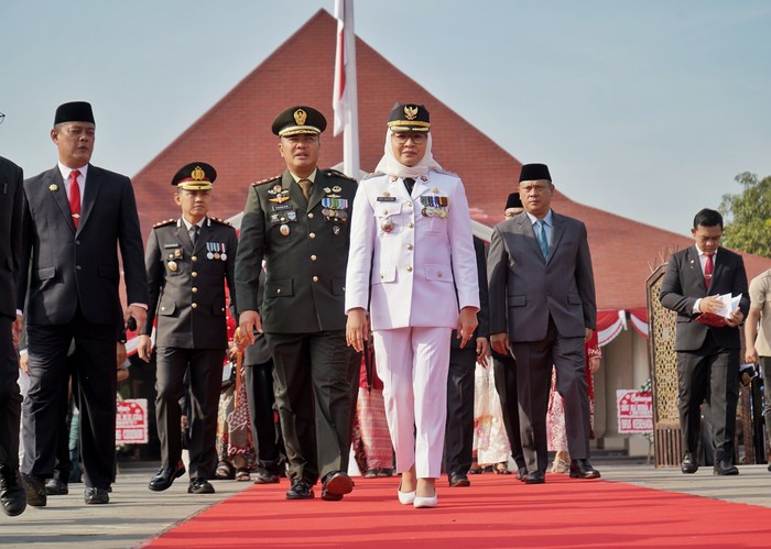 Bupati Indramayu Nina