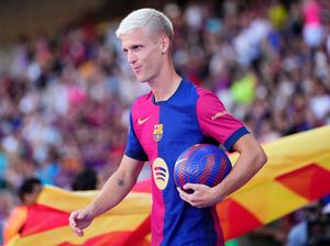 Mengapa Dani Olmo Belum Juga Main buat Barcelona?