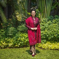 Sri Mulyani memperlihatkan penampilannya mengikuti upacara HUT ke-79 RI di IKN (Ibu Kota Nusantara), Kalimatan Timur, melalui unggahan di Instagramnya pada Sabtu (17/8/2024). Foto: Dok. Instagram Sri Mulyani