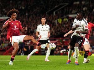 Kini Zirkzee, Sebelumnya Antony: Debut di MU, Cetak Gol Premier League
