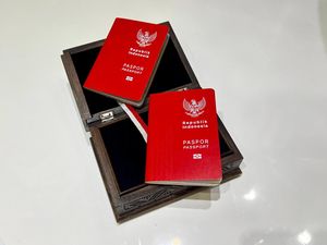 Intip Desain Baru Paspor Indonesia, Warna Merah Putih!